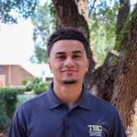 Brandon Suarez Headshot